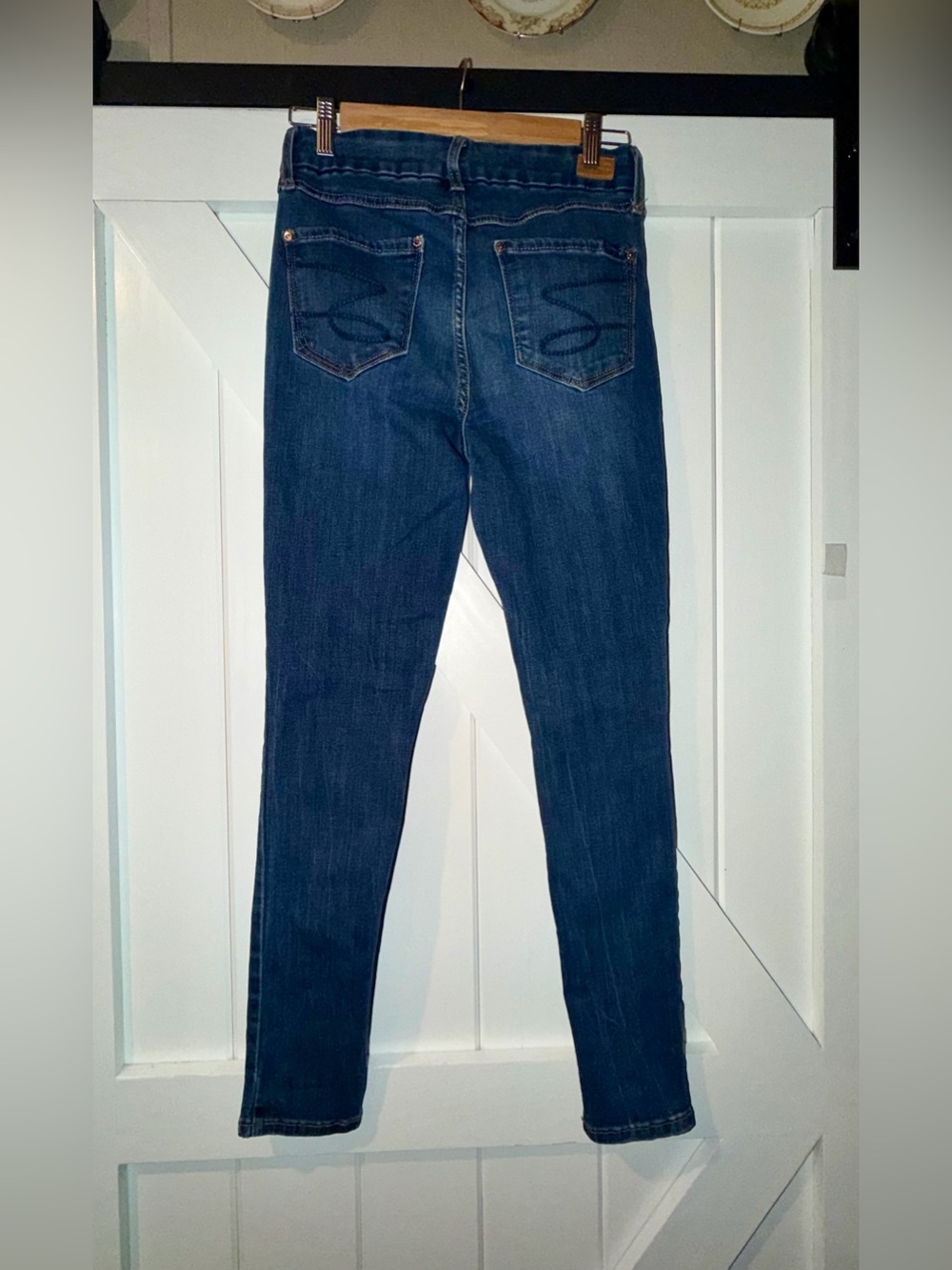 Seven7 Dark Blue Skinny Jeans - tummyless high rise size 6 - Picture 2 of 4